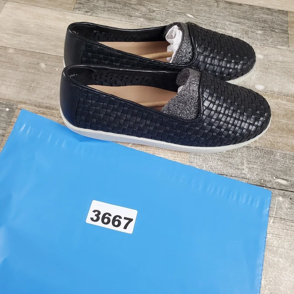 Trotters Adelina Comfort Shoes Womens 6.5 W Black Slip On Casual Loafer Flat